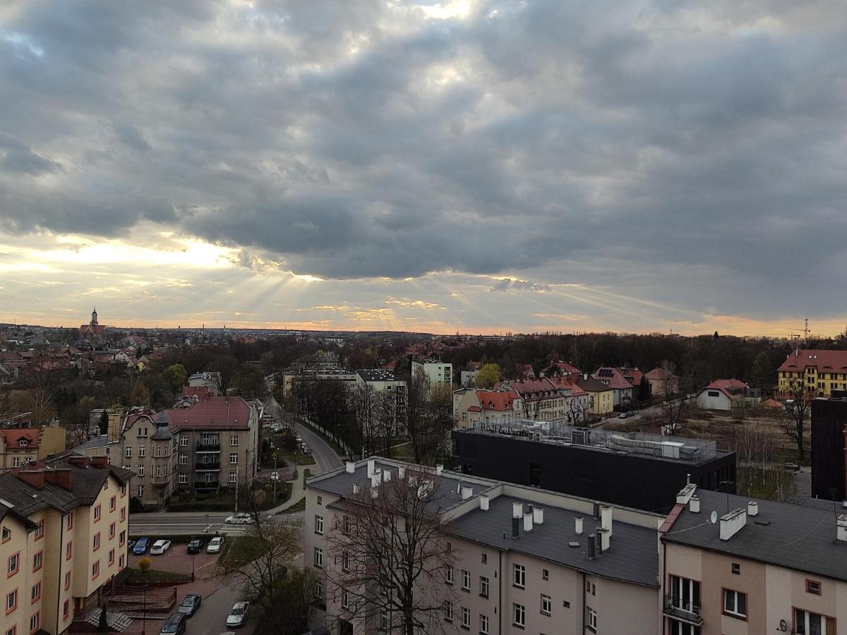 Apartament Z Widokiem Na Miasto Gliwice Dış mekan fotoğraf