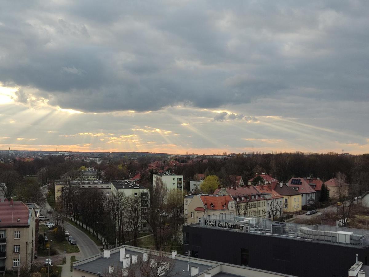 Apartament Z Widokiem Na Miasto Gliwice Dış mekan fotoğraf