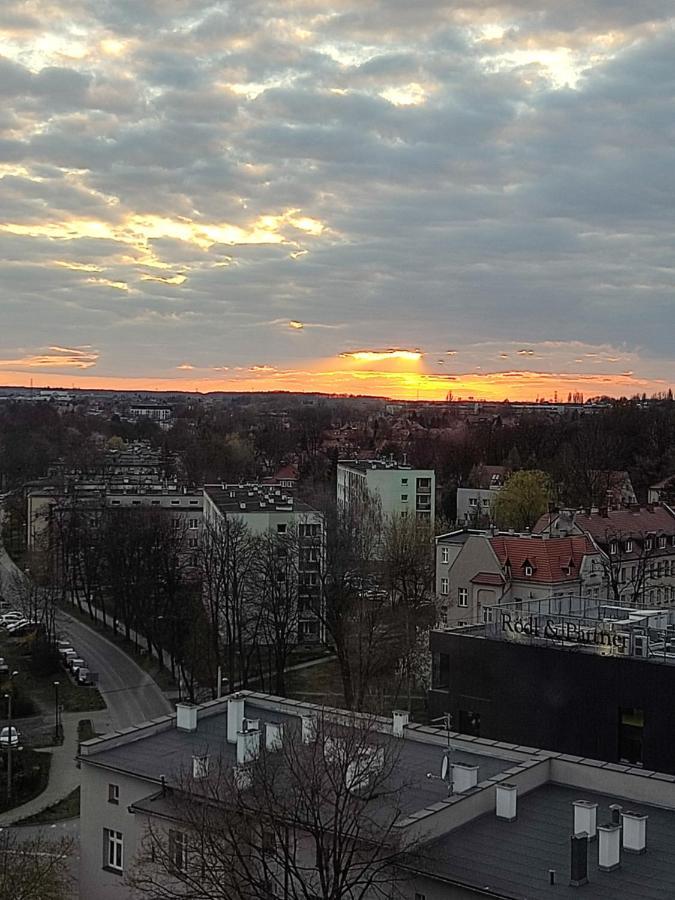 Apartament Z Widokiem Na Miasto Gliwice Dış mekan fotoğraf